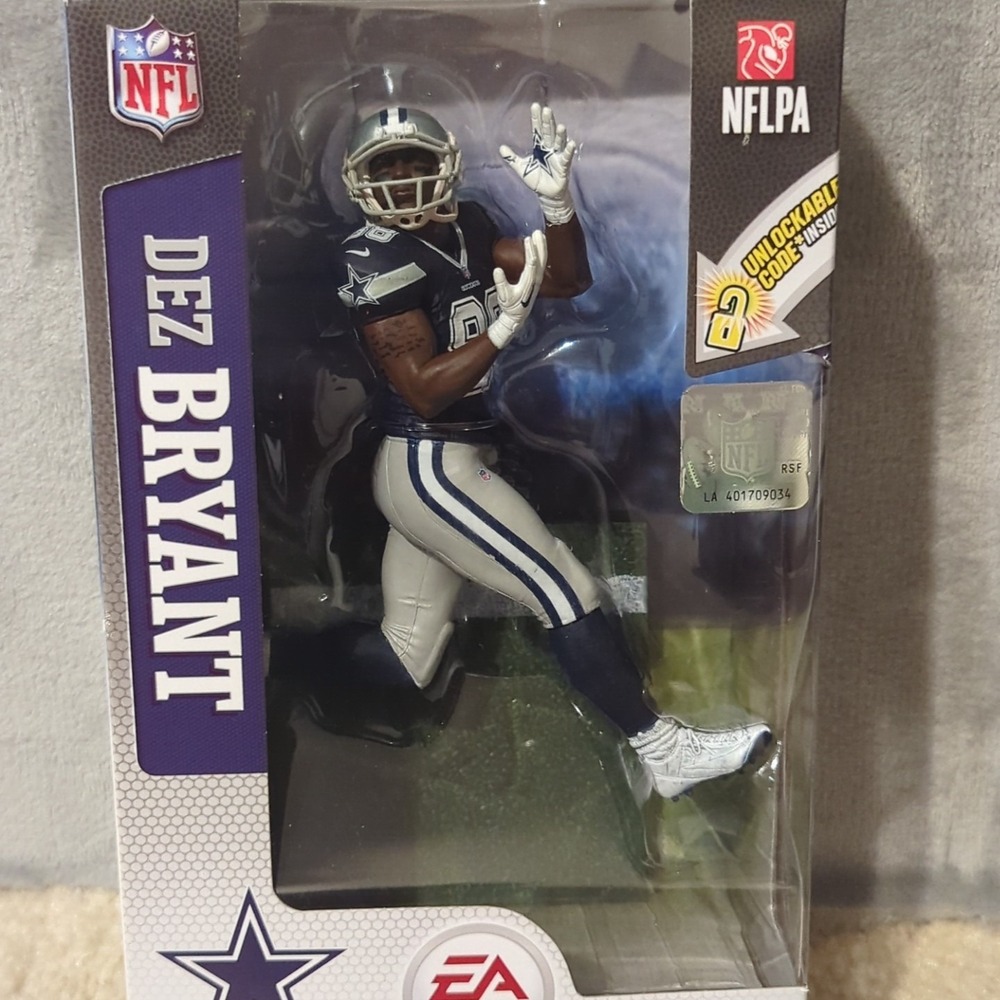 McFarlane EA Sports Madden NFL 17 Ultimate Team Series 3 DEZ BRYANT 6" Figure - Picture 6 of 6
